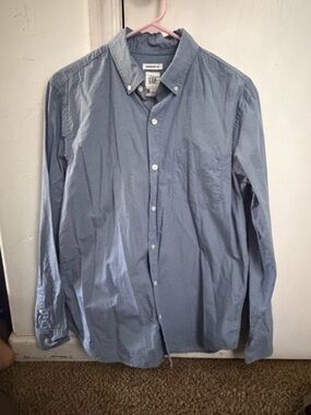 GAP Men's Sky Blue Button-Down Cotton Shirt